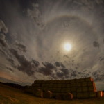 july-blue-moon-22-degree-halo-spain